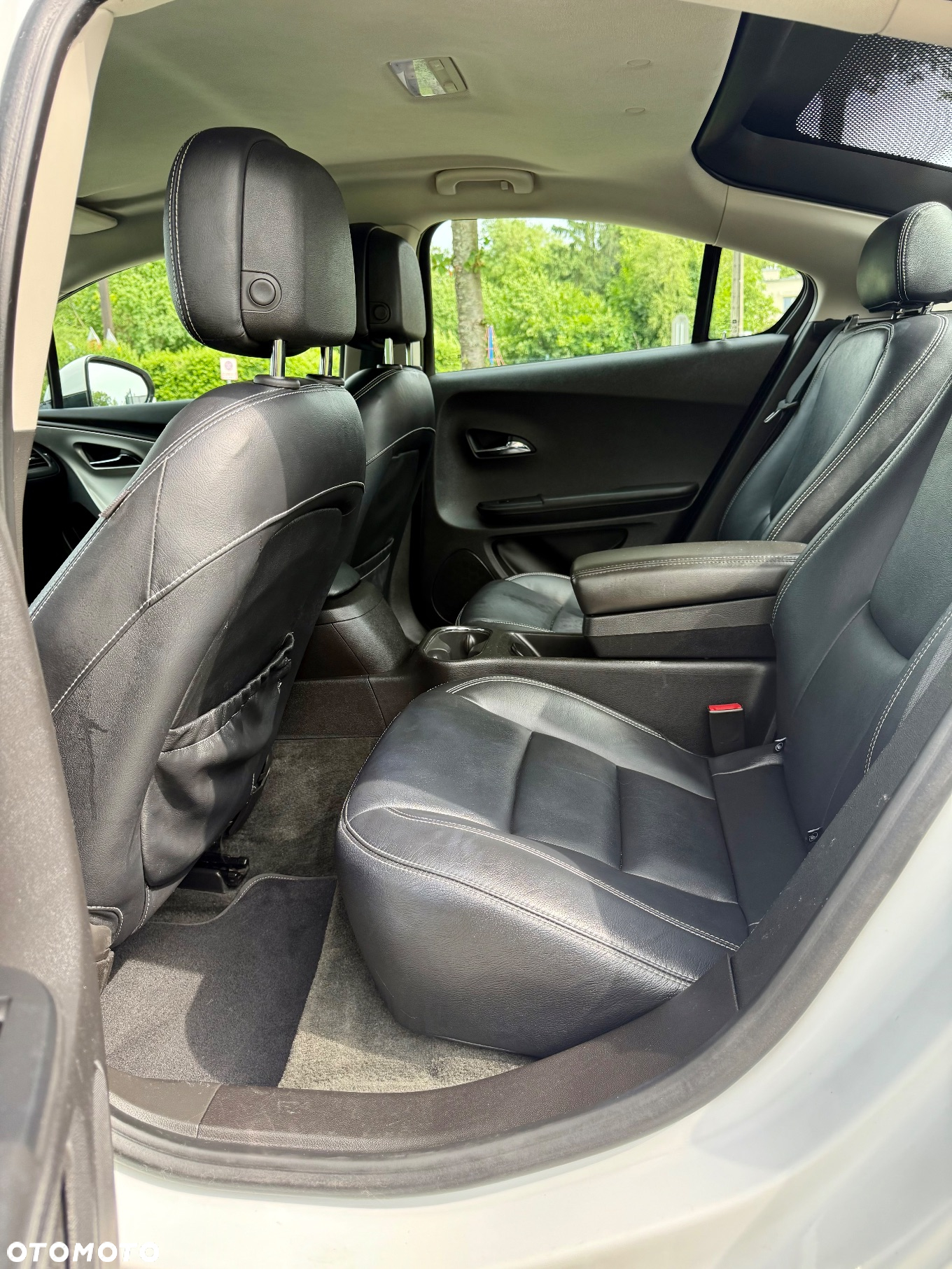Opel Ampera - 11