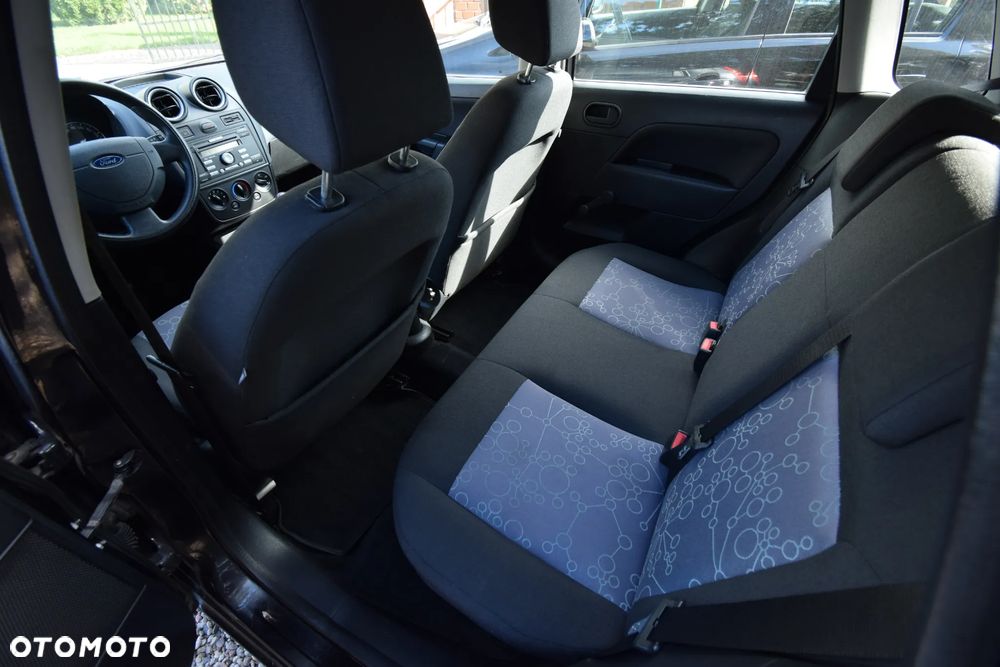 Ford Fiesta 1.3 - 22