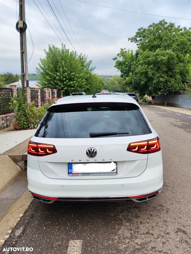 Volkswagen Passat 2.0 TDI DSG R Executive - 3