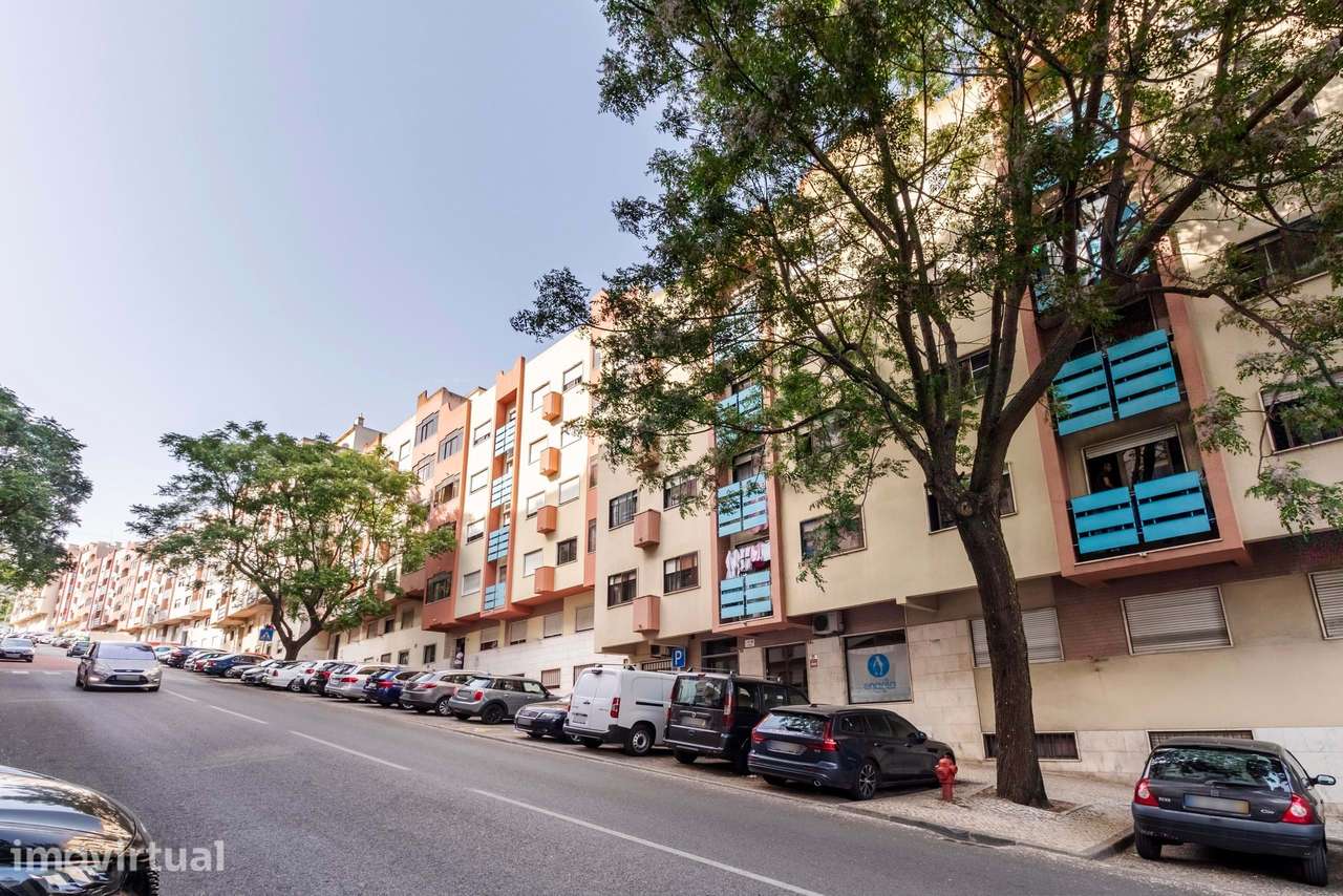 Apartamento T2 c/ Varanda no Casal do Cotão, Sintra - Grande imagem: 2/33