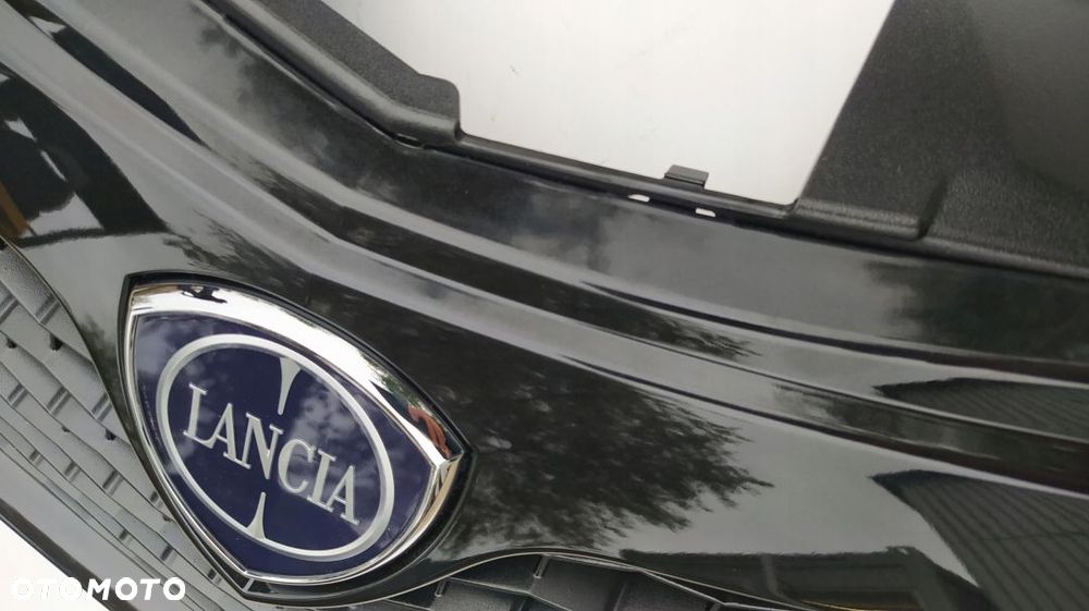 GRILL ATRAPA LANCIA YPSILON 735618647 - 4