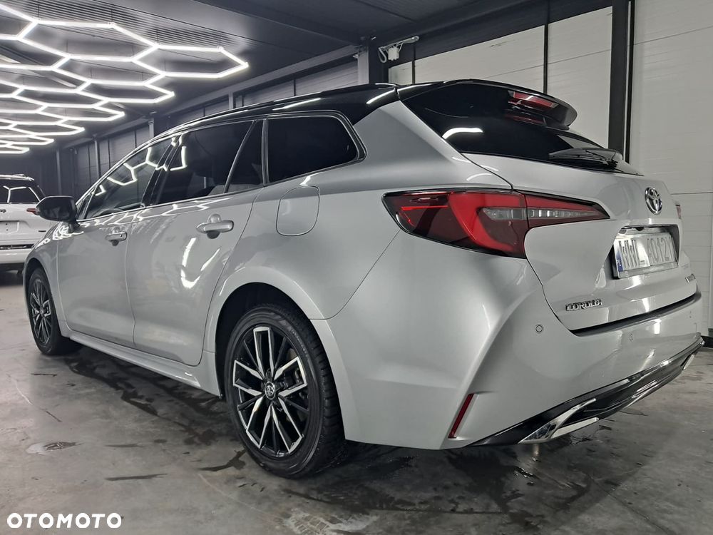 Toyota Corolla 1.8 Hybrid Executive - 14
