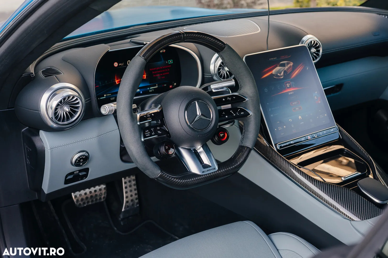Mercedes-Benz AMG GT 63 4MATIC+ Coupe - 15