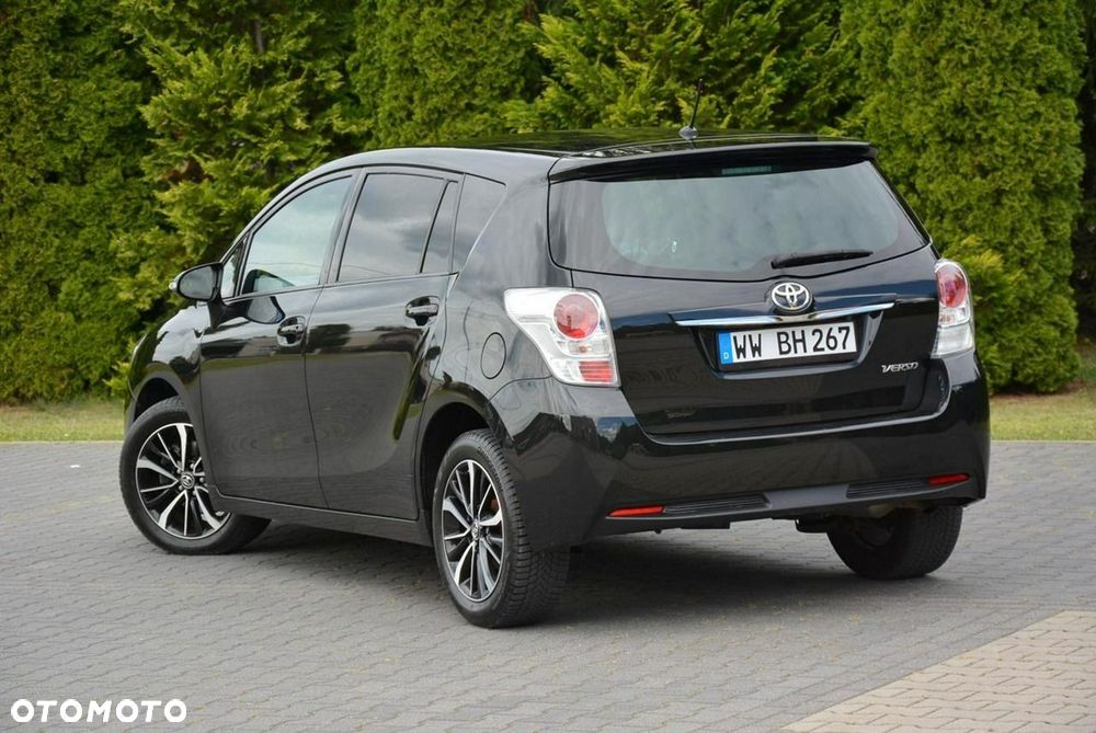 Toyota Verso 1.8 Premium 7os EU6 - 6
