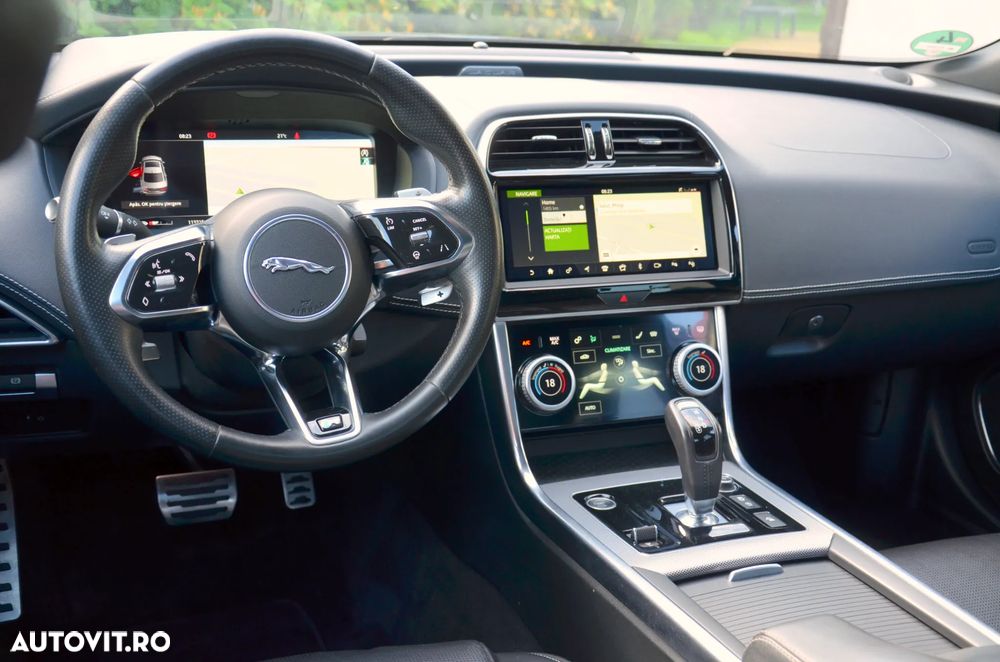 Jaguar XE D200 Aut. R-Dynamic HSE - 7