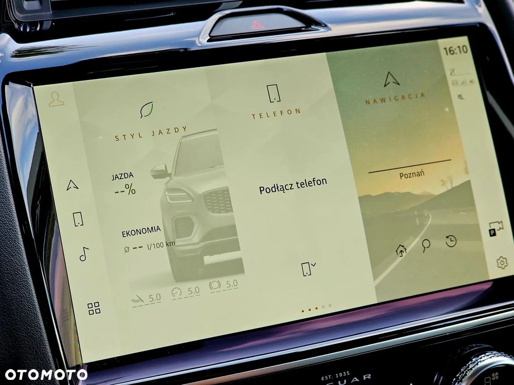 Jaguar E-Pace 1.5 P160 mHEV S - 14