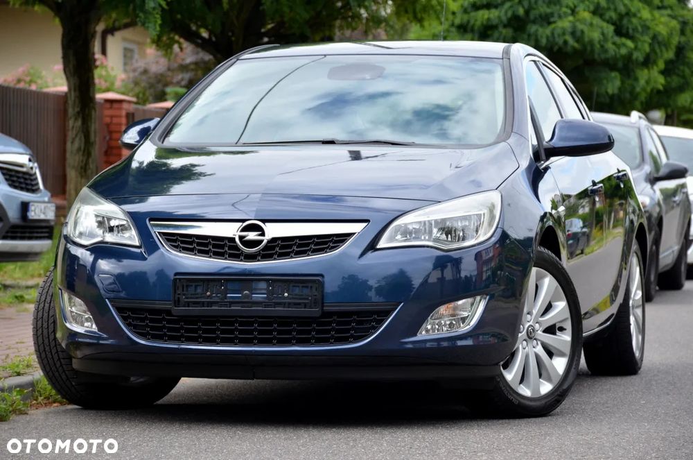 Opel Astra 1.4 T Sport - 1