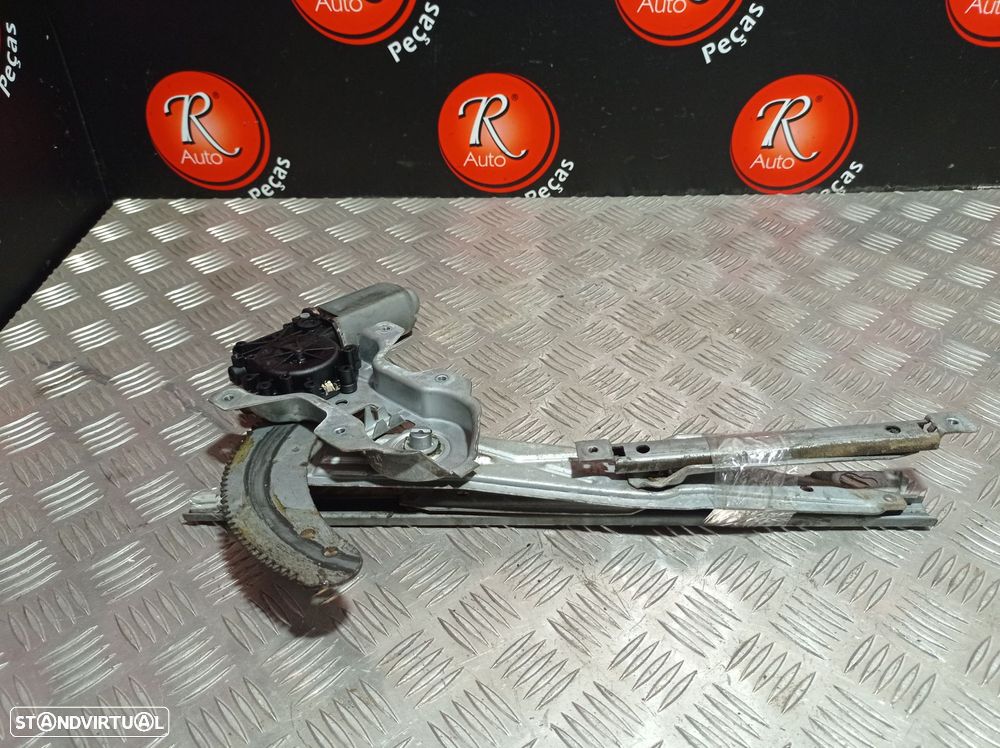 Elevador Frente Dto Electrico Rover 400 (Rt) - 3