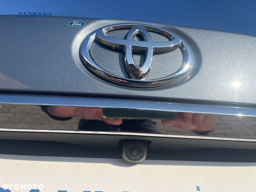 Toyota Corolla - 19