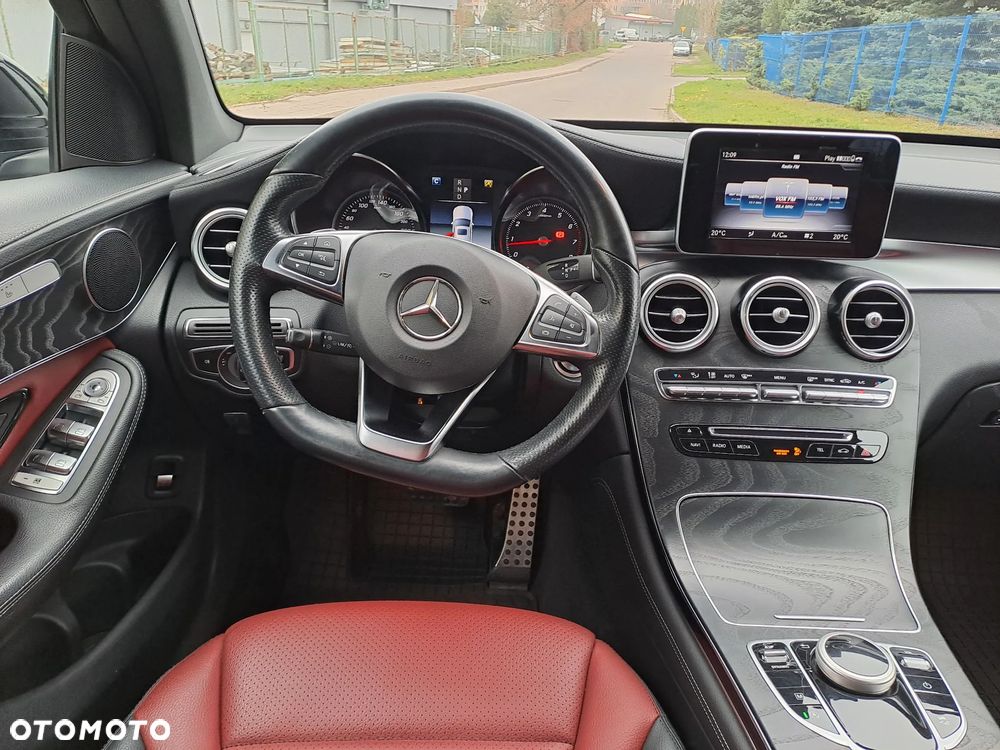 Mercedes-Benz GLC Coupe 250 4-Matic - 11