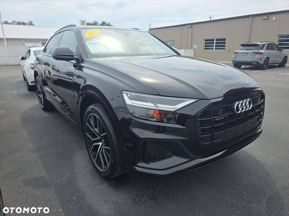 Audi Q8 55 TFSI quattro tiptronic - 2