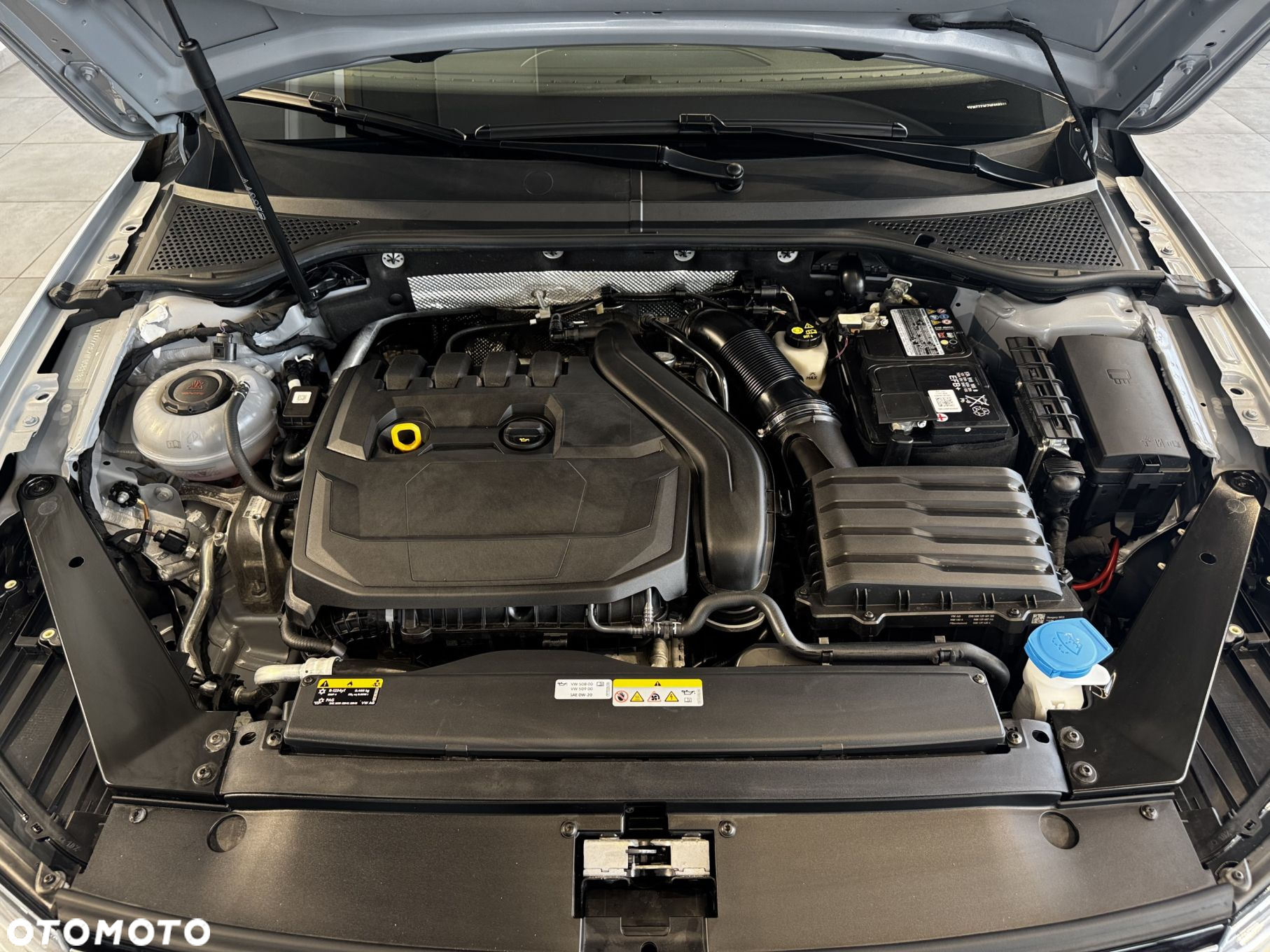 Volkswagen Passat - 29
