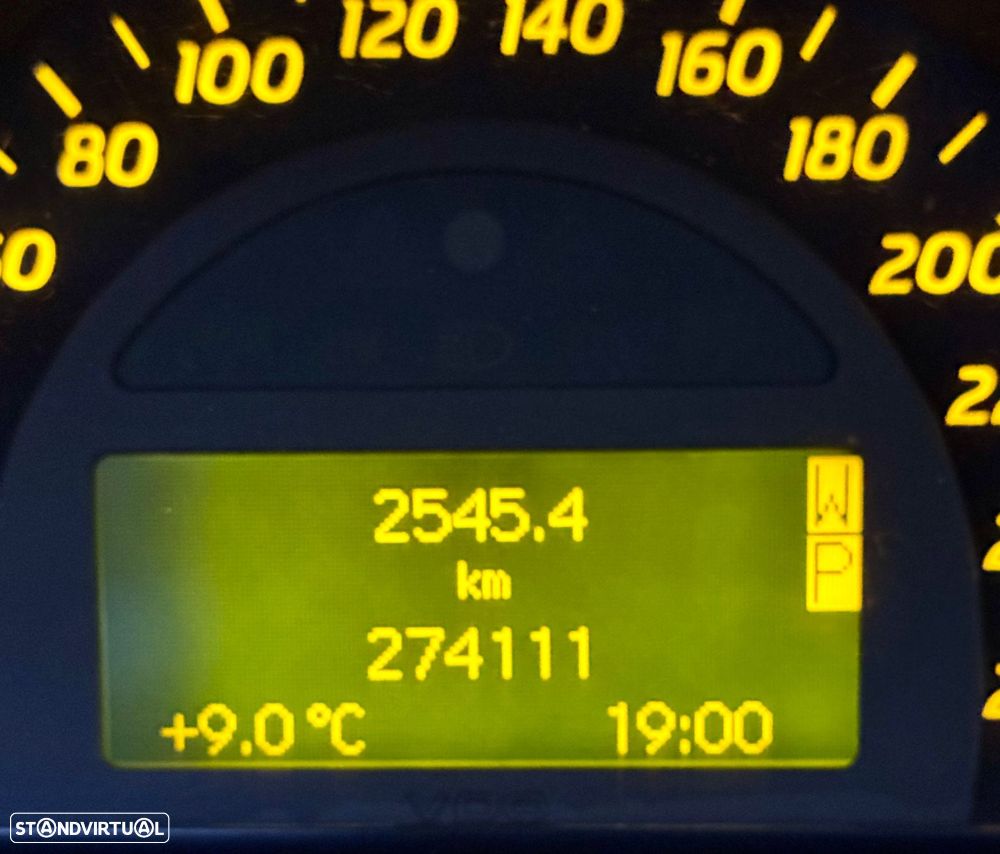 Mercedes-Benz C 220 - 6