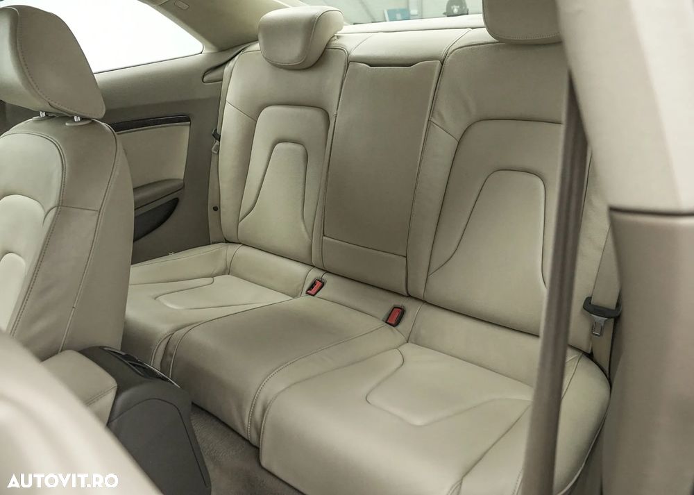 Audi A5 Coupé 2.7 TDI DPF Multitronic - 16