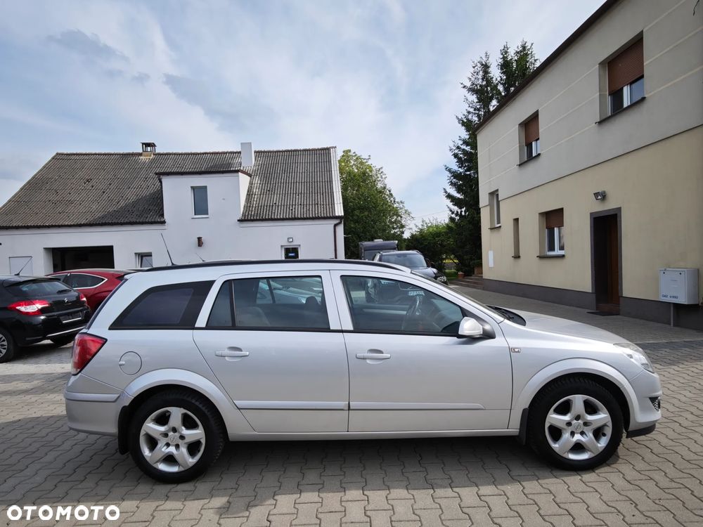 Opel Astra 1.6 Catch me - 9