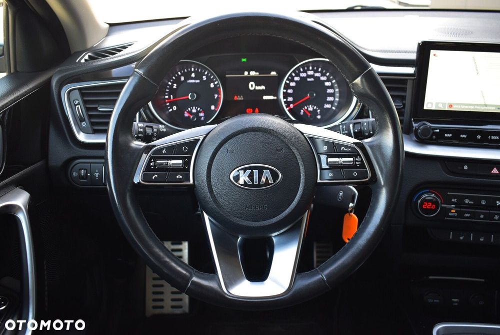 Kia Ceed - 21