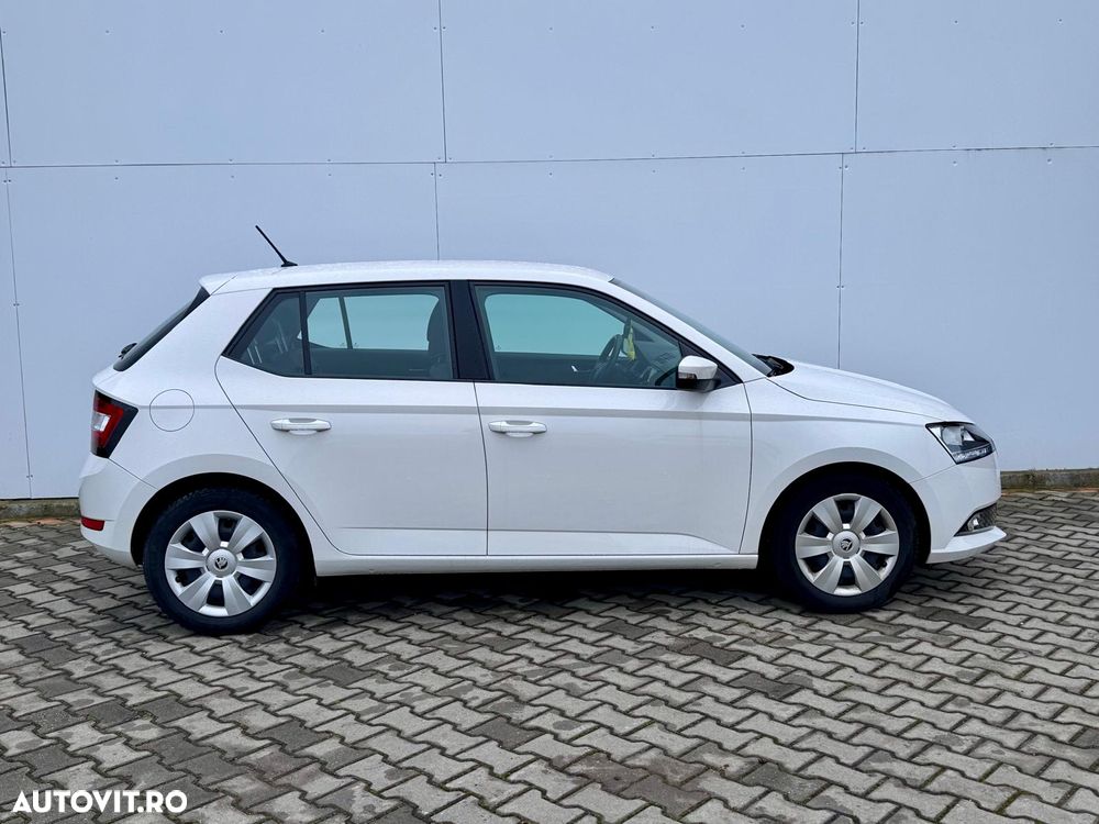 Skoda Fabia 1.0 TSI Ambition - 4
