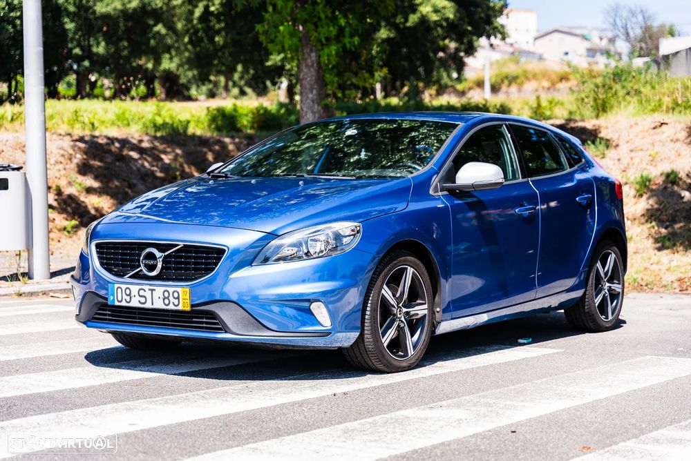 Volvo V40 2.0 D2 R-Design - 3