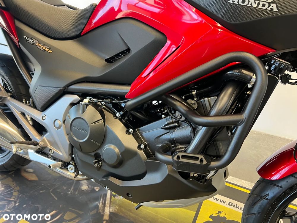 Honda NC - 24