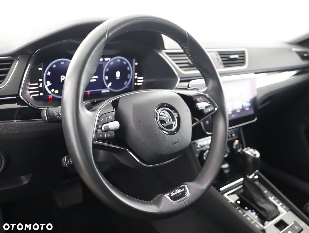 Skoda Superb 2.0 TSI 4x4 L&K DSG - 14