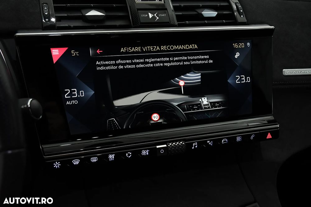 DS Automobiles DS 7 Crossback - 32