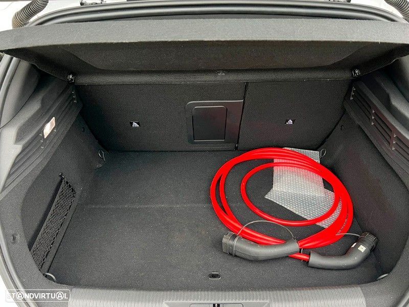 Peugeot 308 1.6 Hybrid GT e-EAT8 - 6