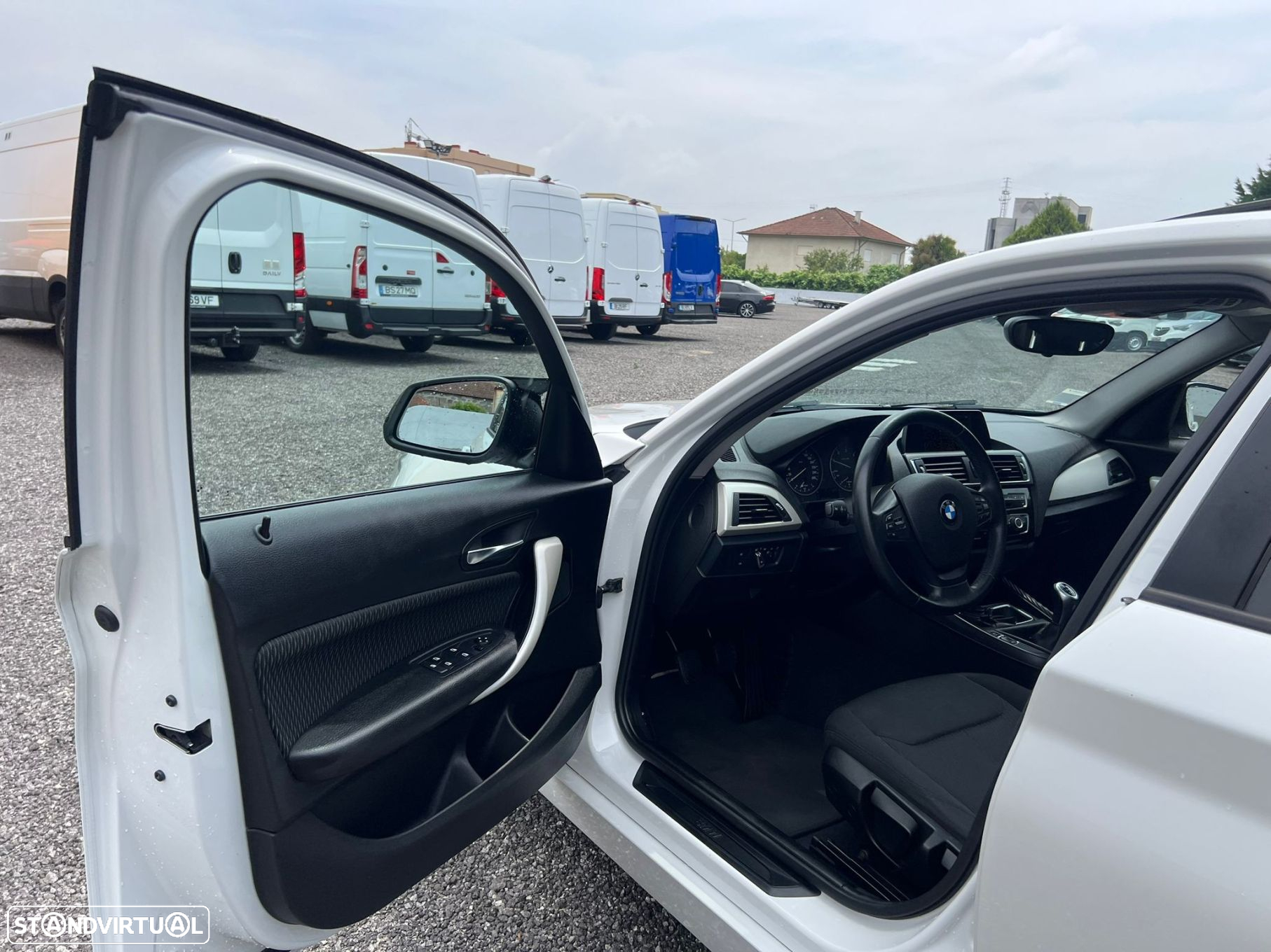 BMW 116 d EfficientDynamics - 16