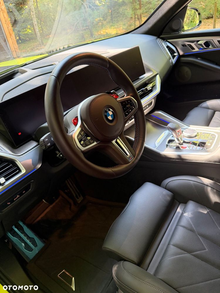 BMW XM - 18