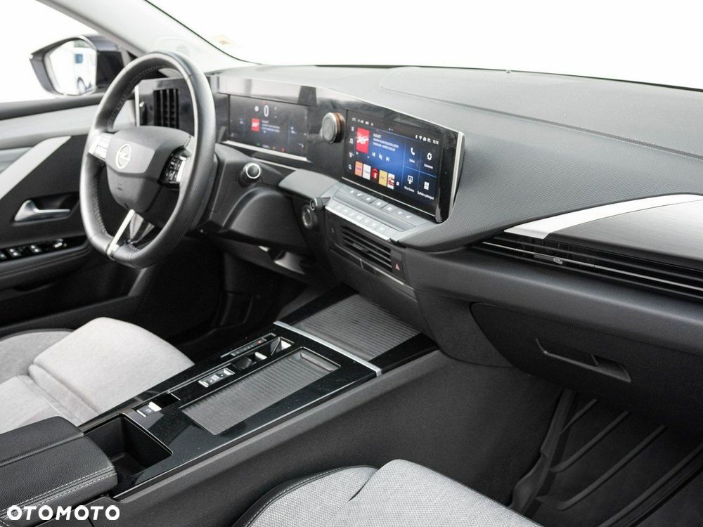 Opel Astra 1.2 T Elegance S&S - 28