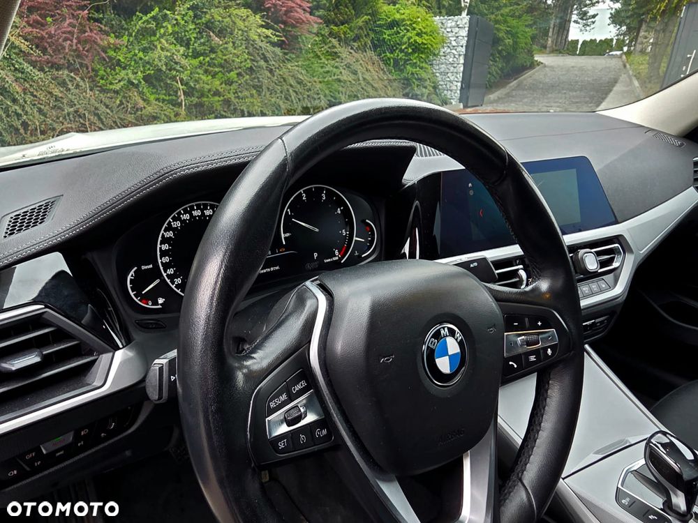 BMW Seria 3 318d Advantage - 15