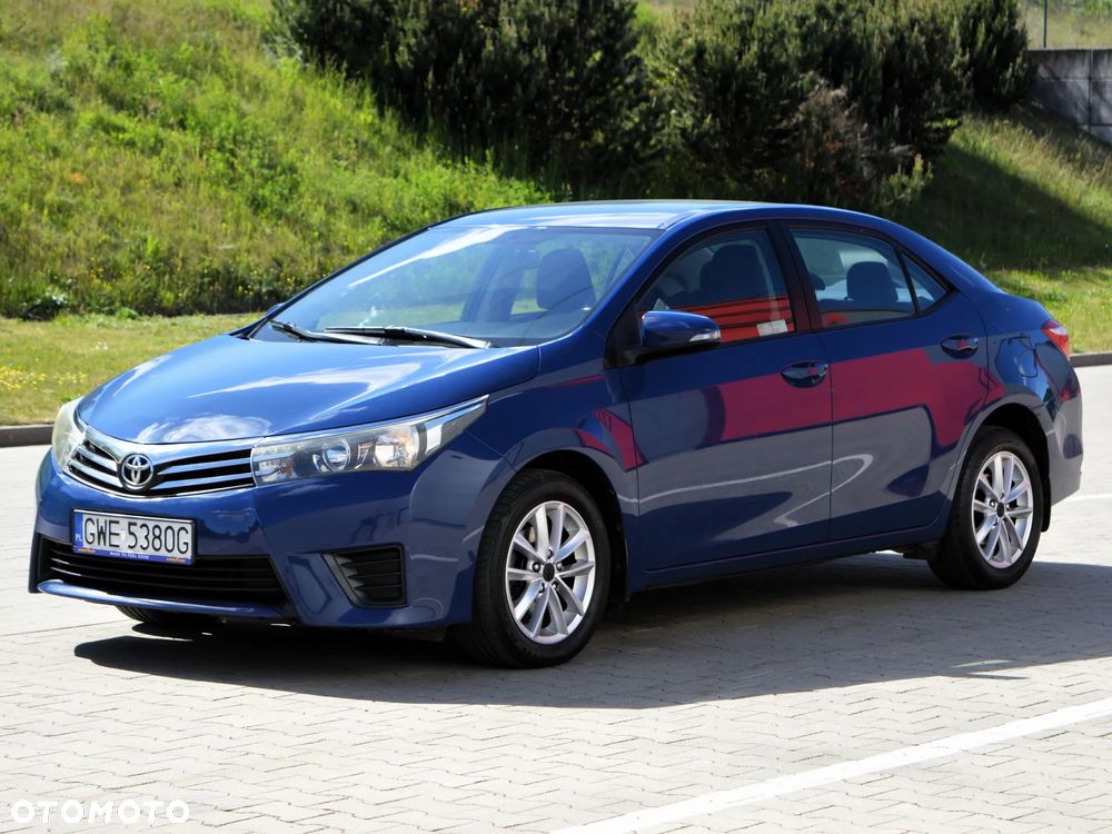 Toyota Corolla 1.6 Premium - 1