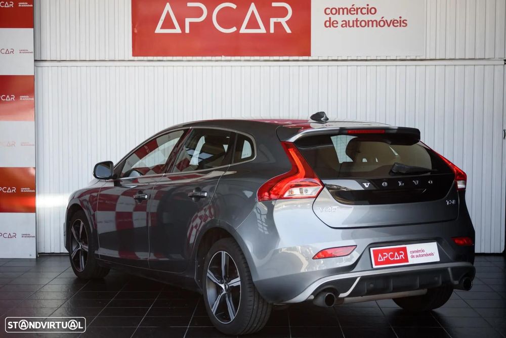 Volvo V40 1.5 T3 Sport Edition R Geartronic - 16