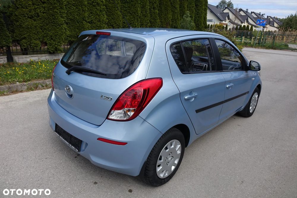 Hyundai i20 - 7
