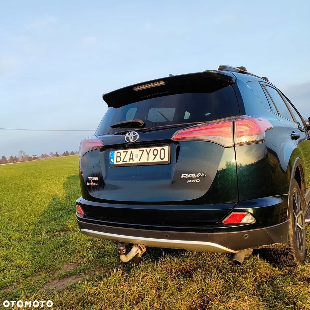 Toyota RAV4 2.0 Prestige 4x4 - 11