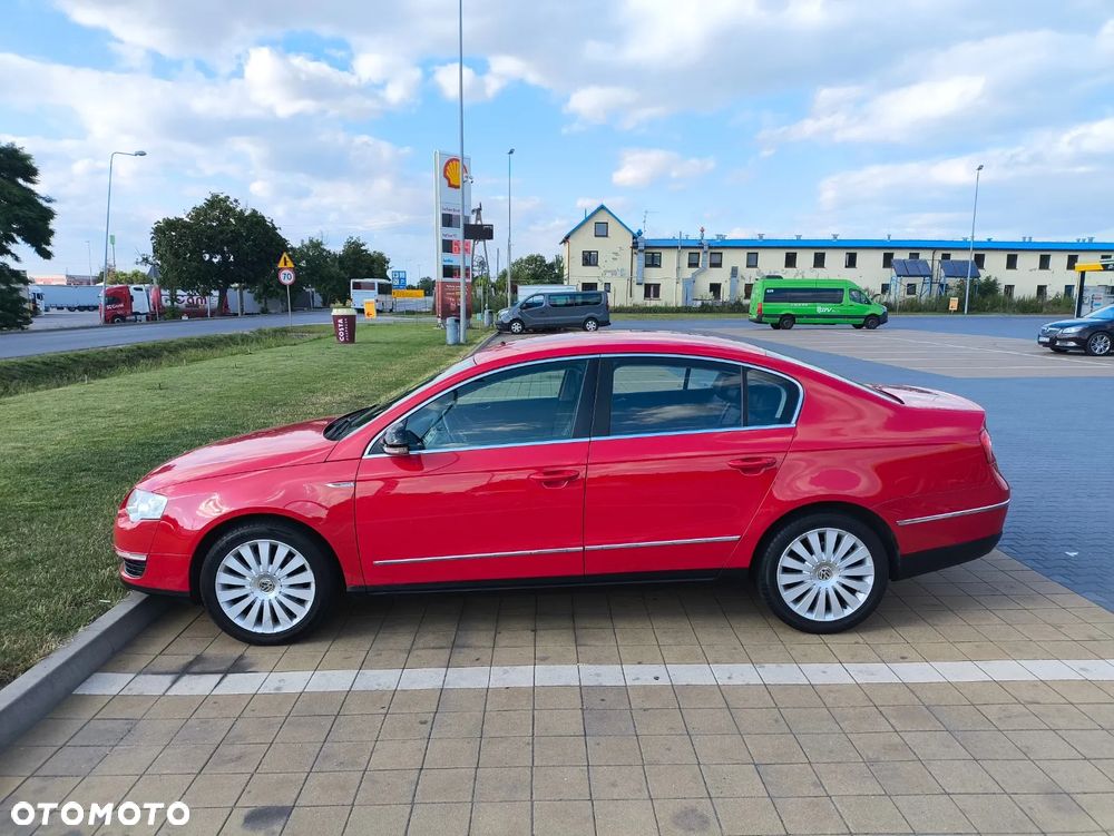 Volkswagen Passat 2.0 TDI BlueMotion Technology Highline - 3