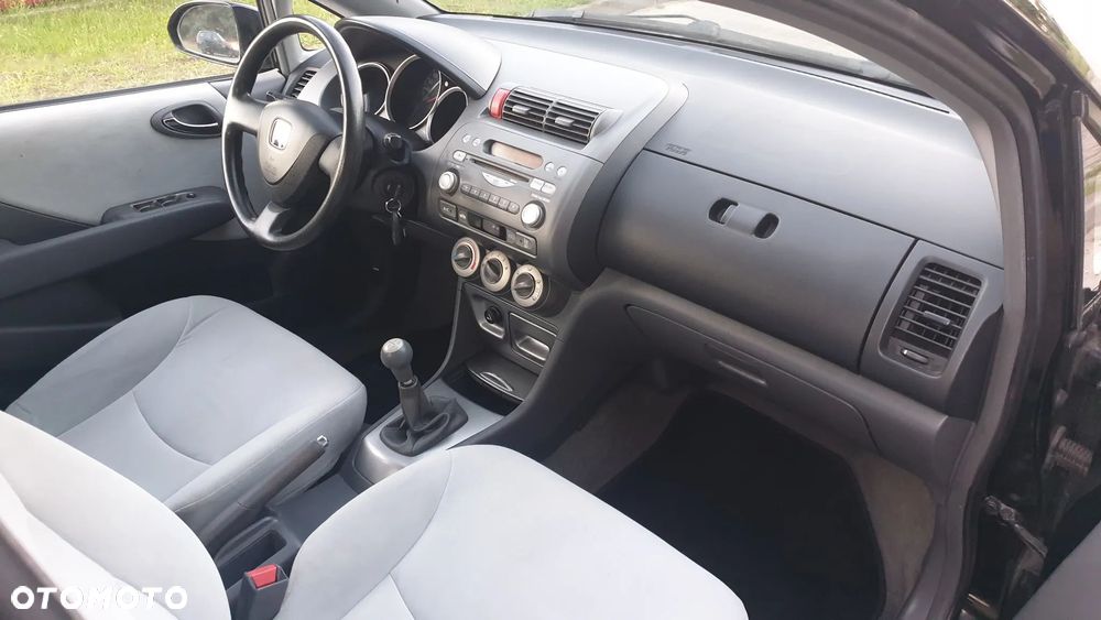 Honda City 1.4 Comfort - 15