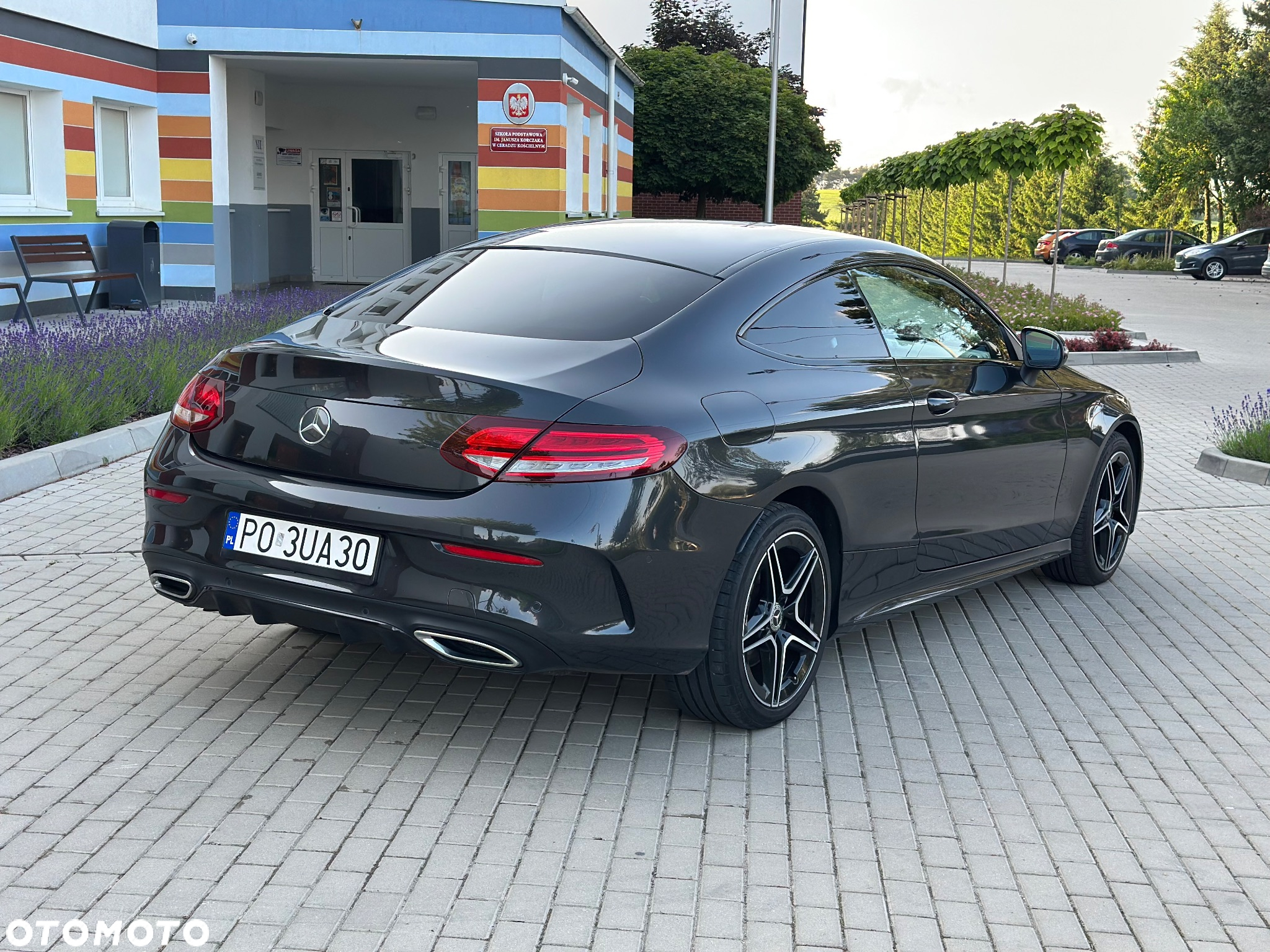Mercedes-Benz Klasa C 300 d Coupe 9G-TRONIC AMG Line - 10