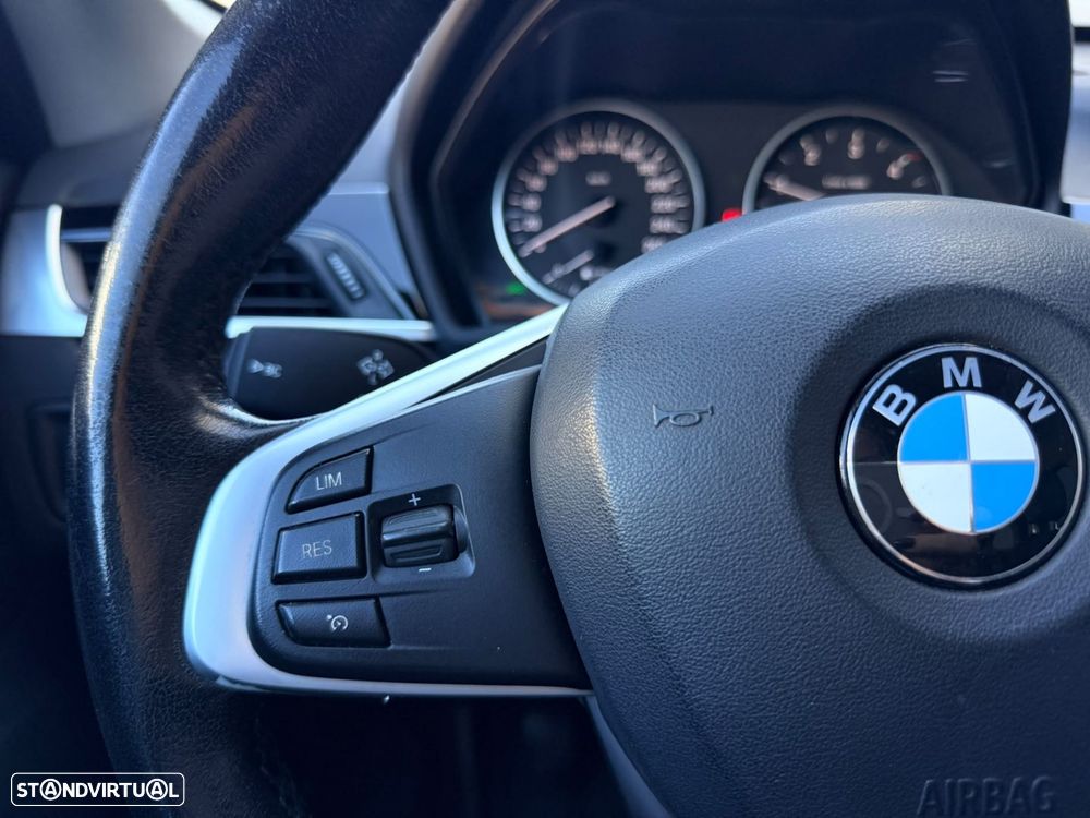 BMW X1 16 d sDrive - 11