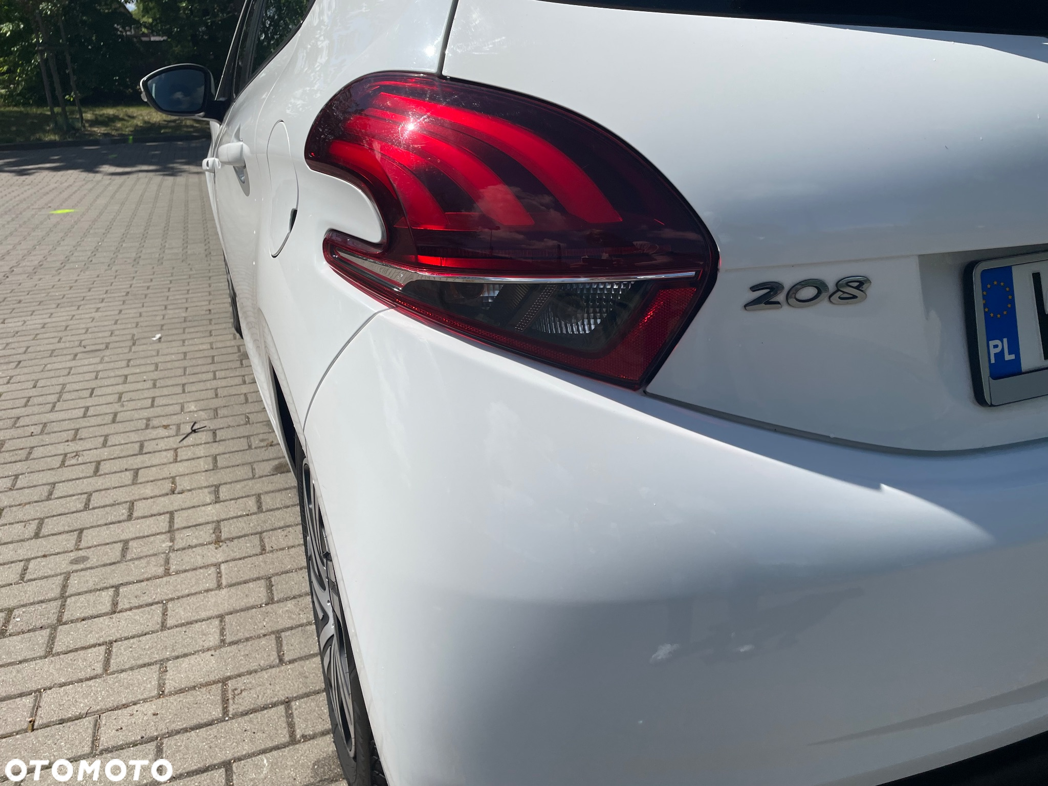Peugeot 208 - 7