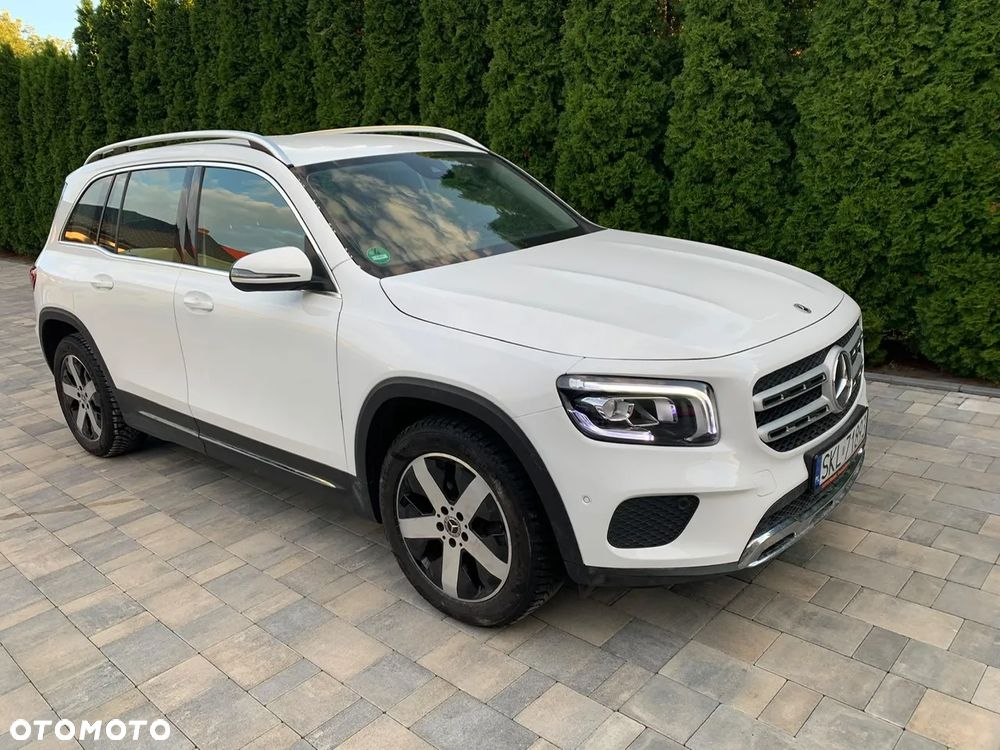 Mercedes-Benz GLB - 9