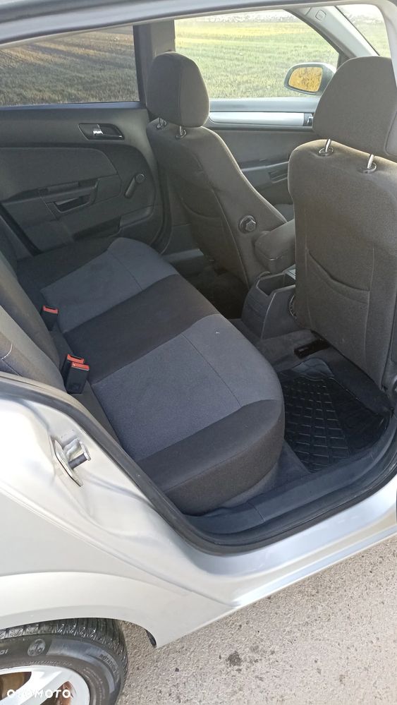 Opel Astra - 9
