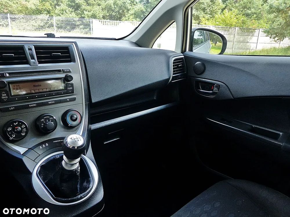 Toyota Verso S 1.33 VVT-i Life - 33