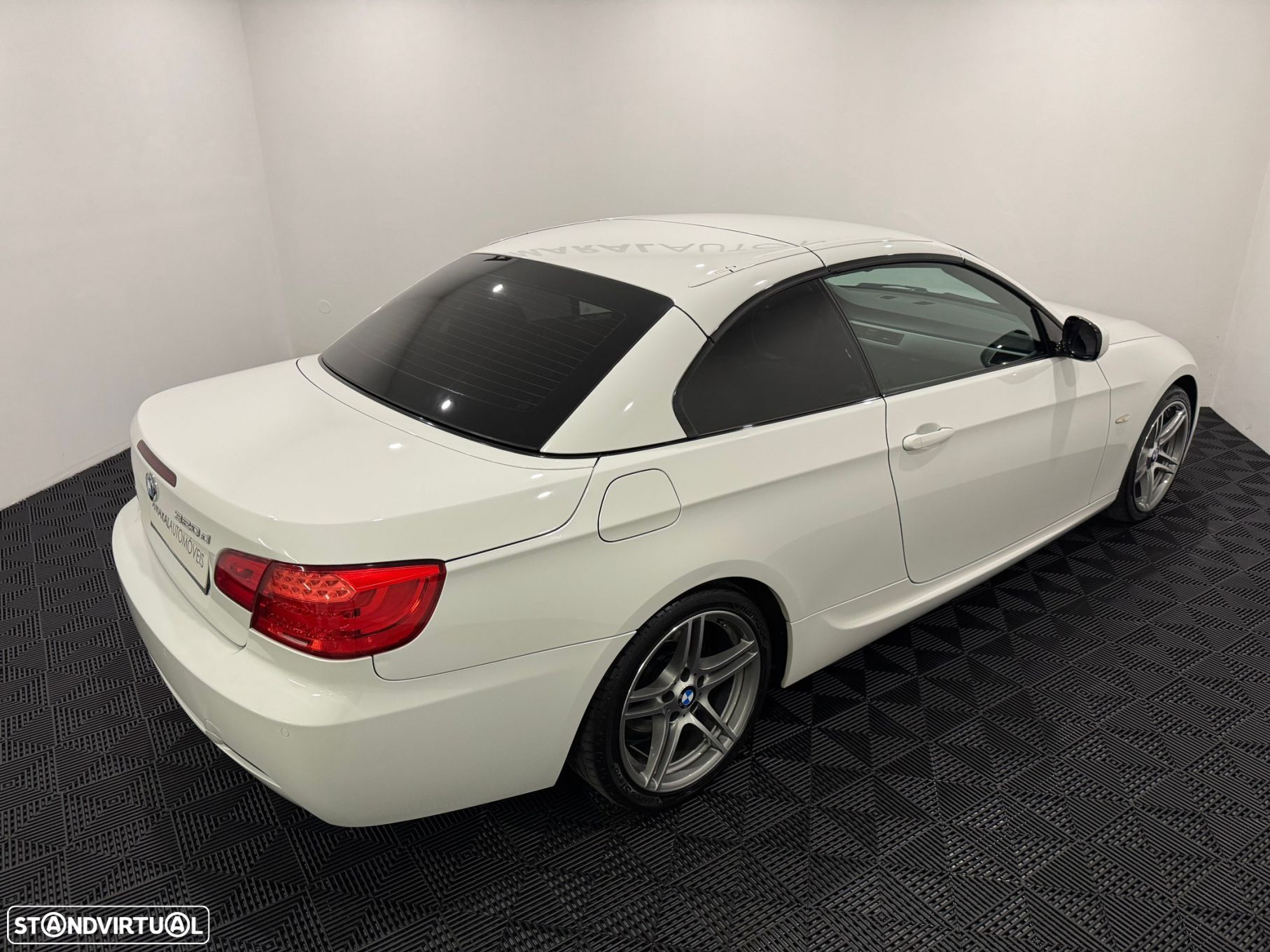 BMW 320 d Cabrio - 32