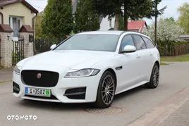 Jaguar XF 25d R-Sport - 34