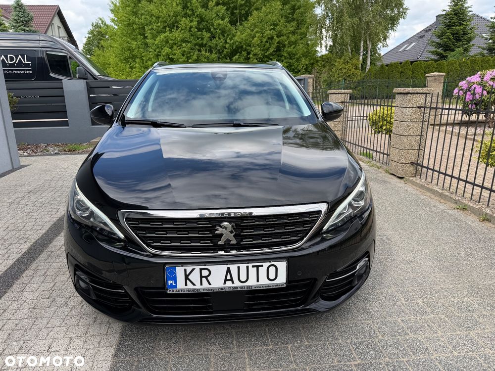 Peugeot 308 1.2 PureTech GPF Allure S&S - 29