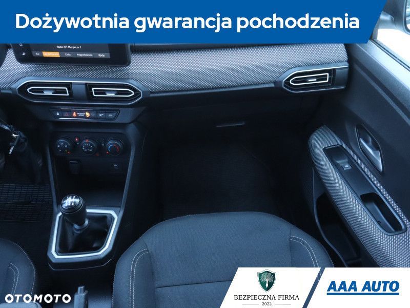 Dacia Sandero - 10