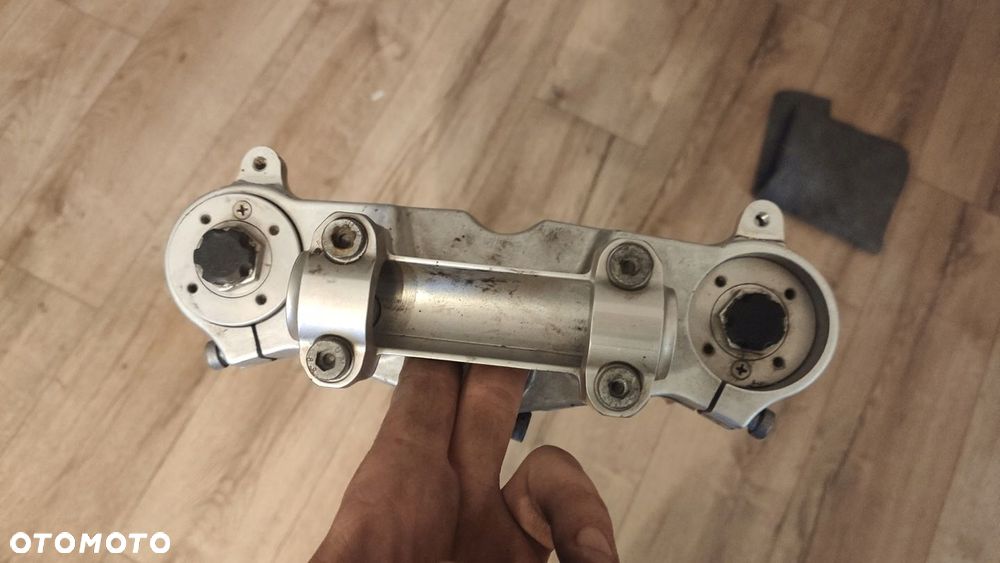 EU LAGI NOGI PÓLKA KPL KTM DUKE 990 06- - 3