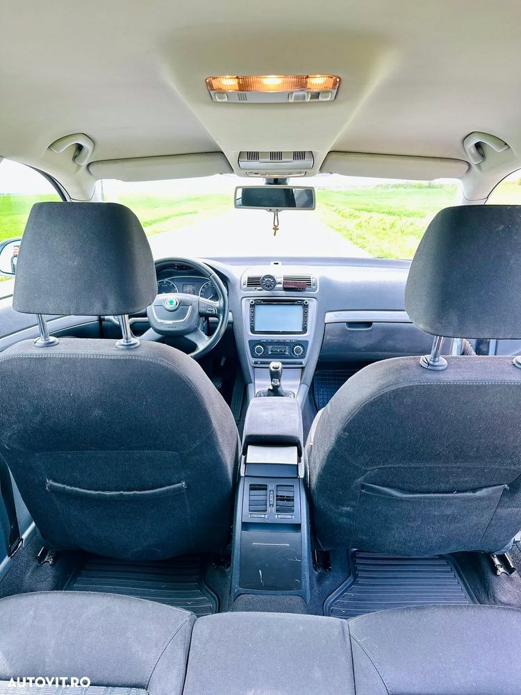 Skoda Octavia 1.4 TSI Business - 11