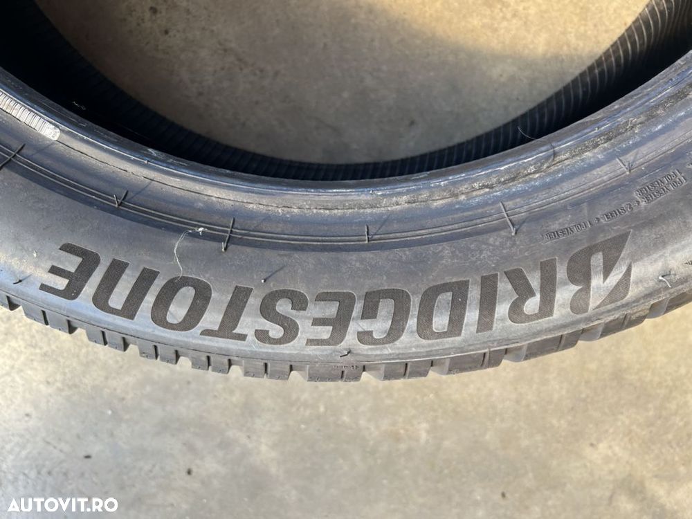 vând 2 anvelope 195/55/20 bridgestone de iarnă ca noi - 5
