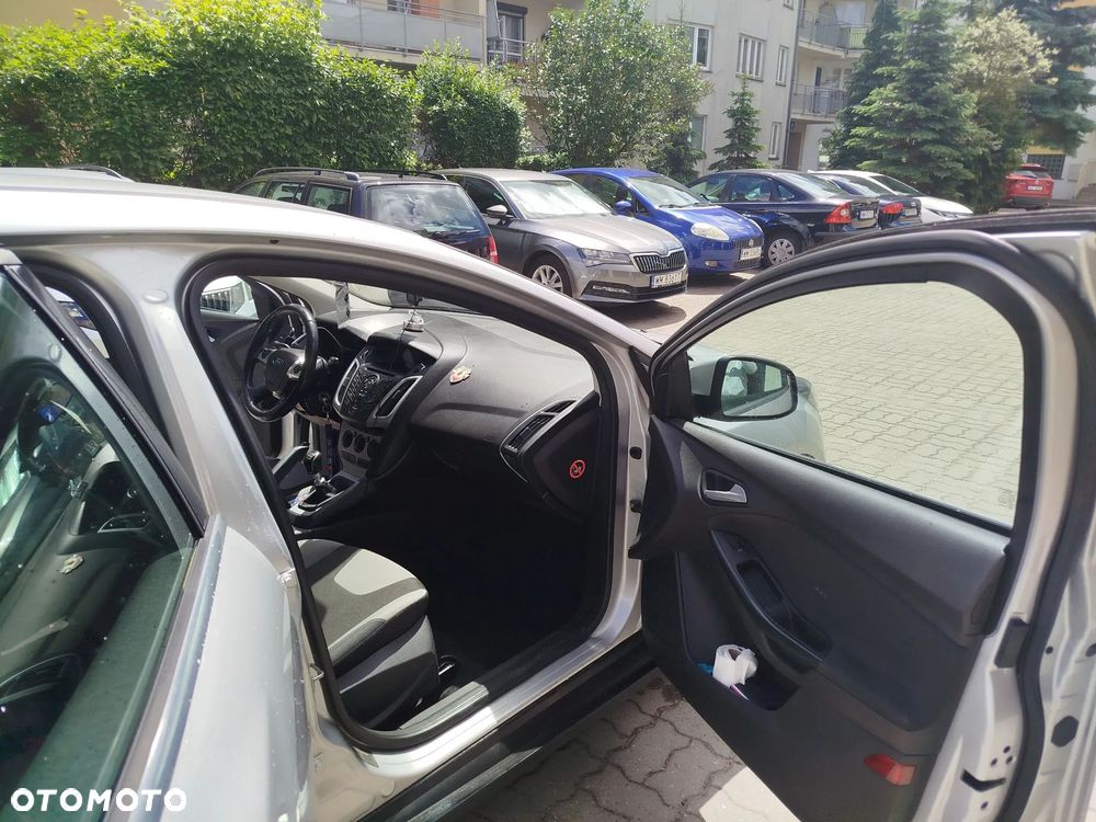 Ford Focus 1.6 TDCi Titanium - 10